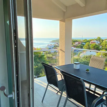 Apartament Ada *