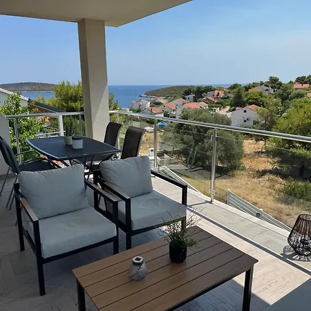Apartament Ada