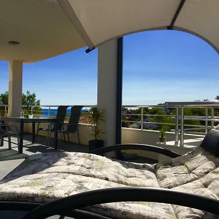 Apartament Ada Vis